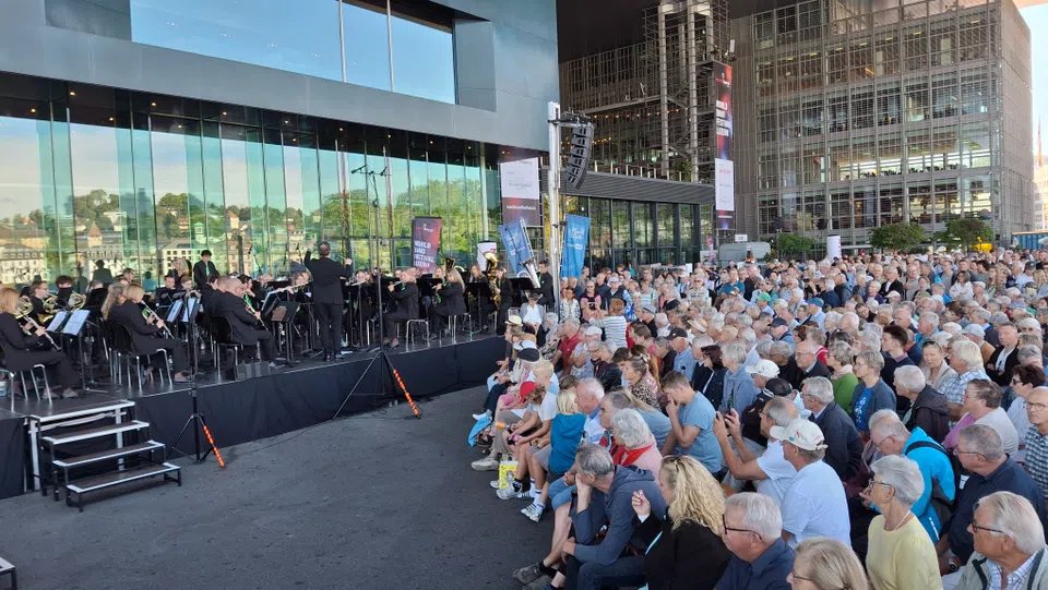 Viel Sonne und 13 Sterne in Luzern